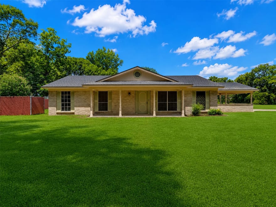 651 County Road 319, Cleveland, Texas