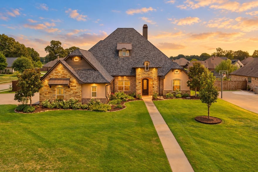 115 Circle Club Lane, Longview, Texas