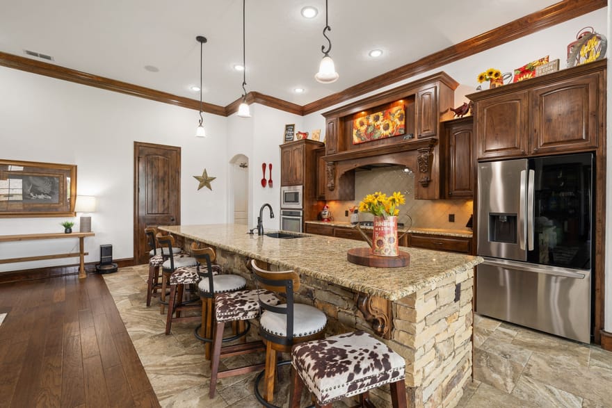 115 Circle Club Lane, Longview, Texas