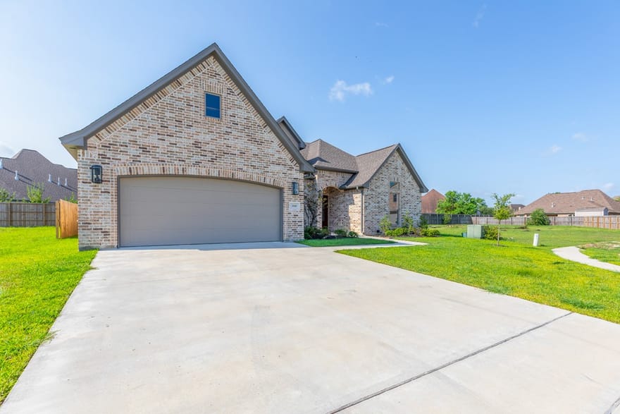 3541 Lily Lane, Beaumont, Texas