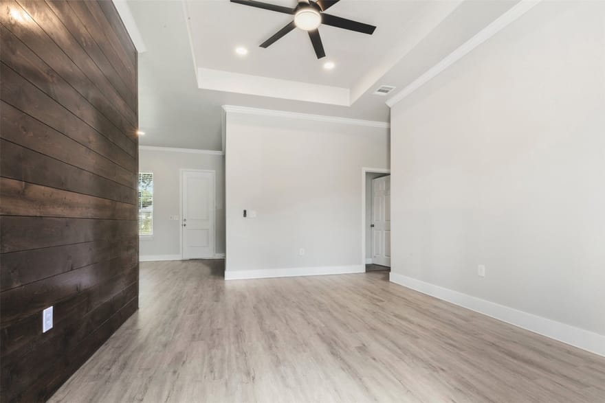 804 S 4th Street, Bonham, Texas