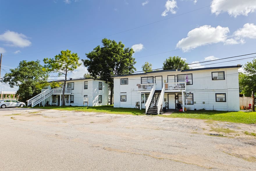 2312 & 2315 Avenue B, Dickinson, Texas