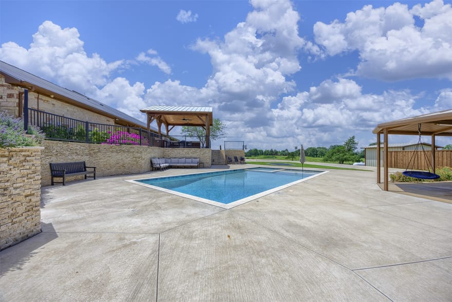 1131 Harvey Lane, Denison, Texas