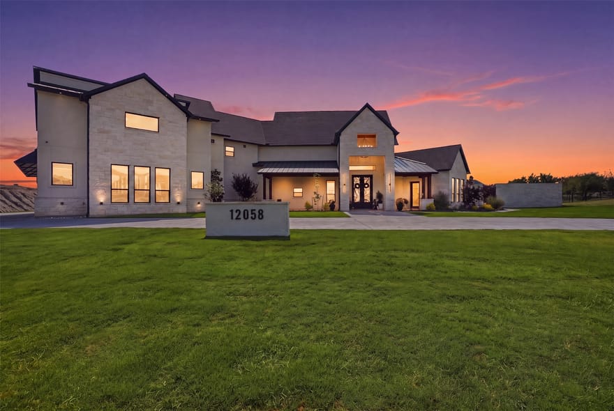 12058 Bella Vino Drive, Fort Worth, Texas