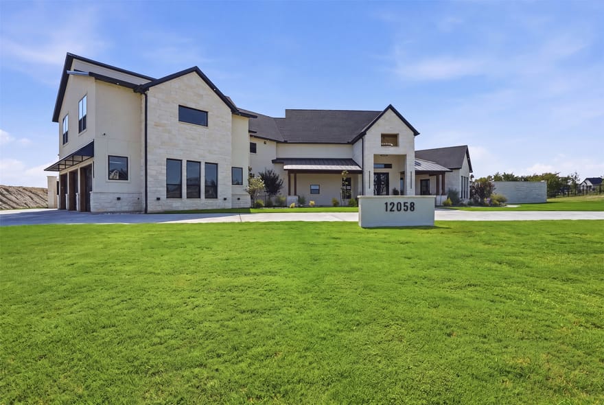 12058 Bella Vino Drive, Fort Worth, Texas