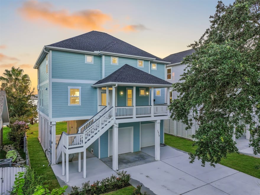 1519 Bayou Shore Drive, Galveston, Texas