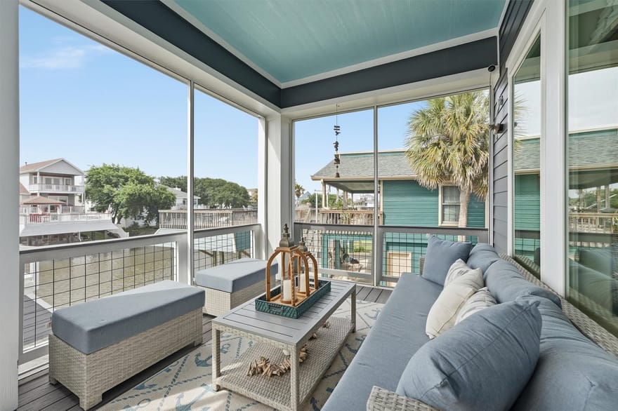 12728 E Conquistador, Galveston, Texas
