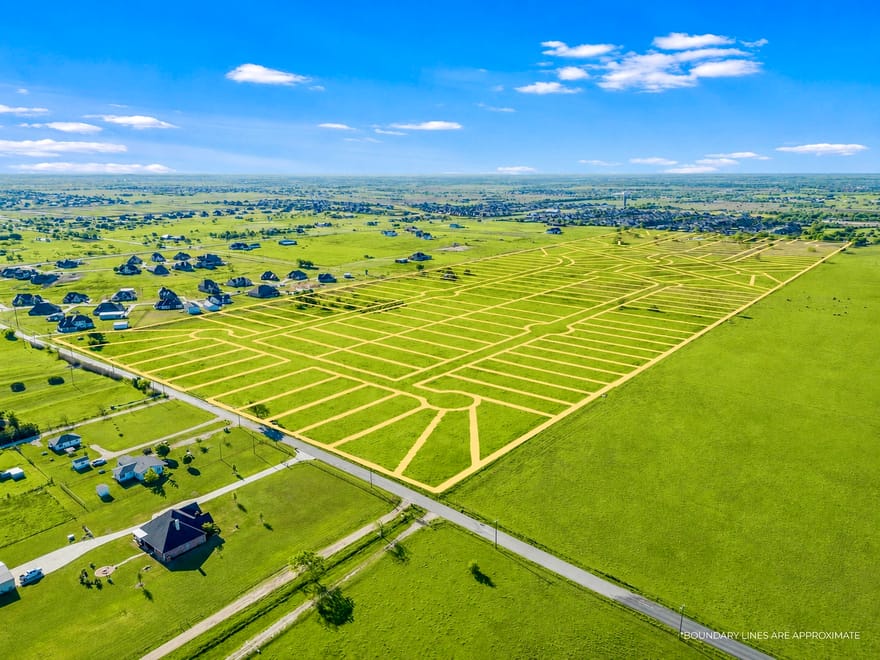 7685 County Road 916, Godley, Texas