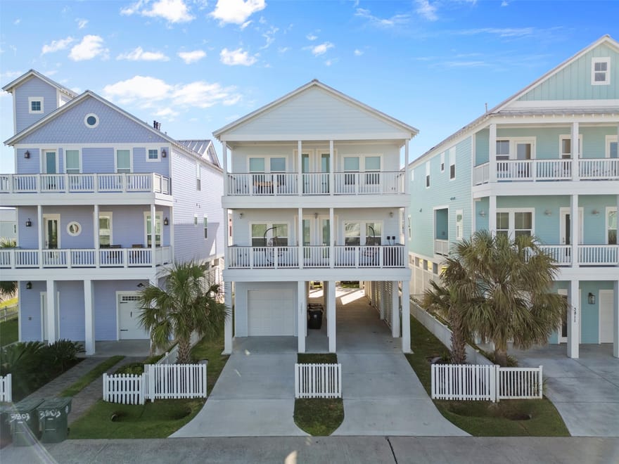 3807 Neptune, Galveston, Texas