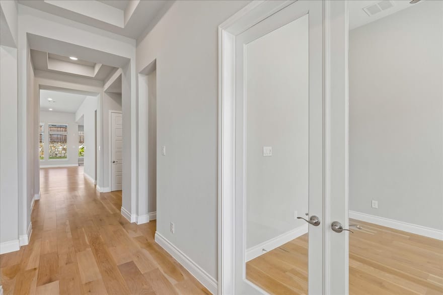 5708 Lake Jackson Drive, Fort Worth, Texas