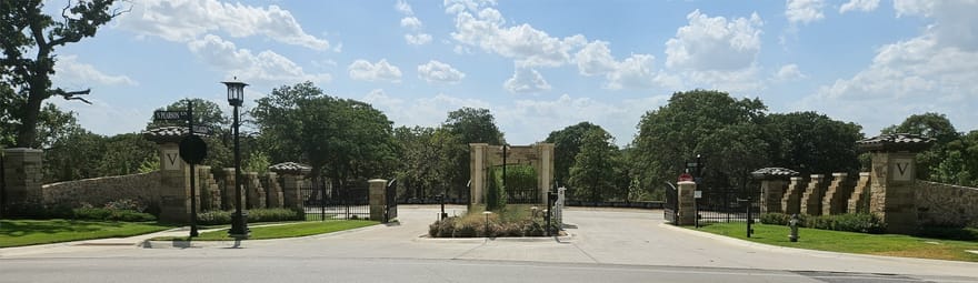 1912 Serendipity Court, Westlake, Texas