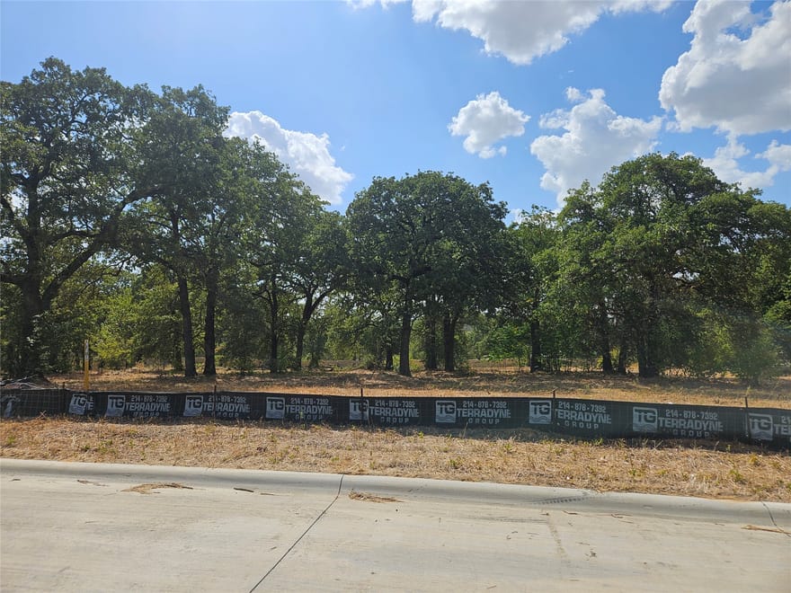 1912 Serendipity Court, Westlake, Texas
