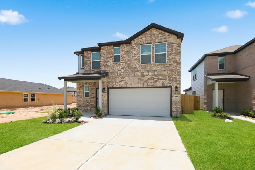 140 Rising Cedar Lane, Hockley, Texas