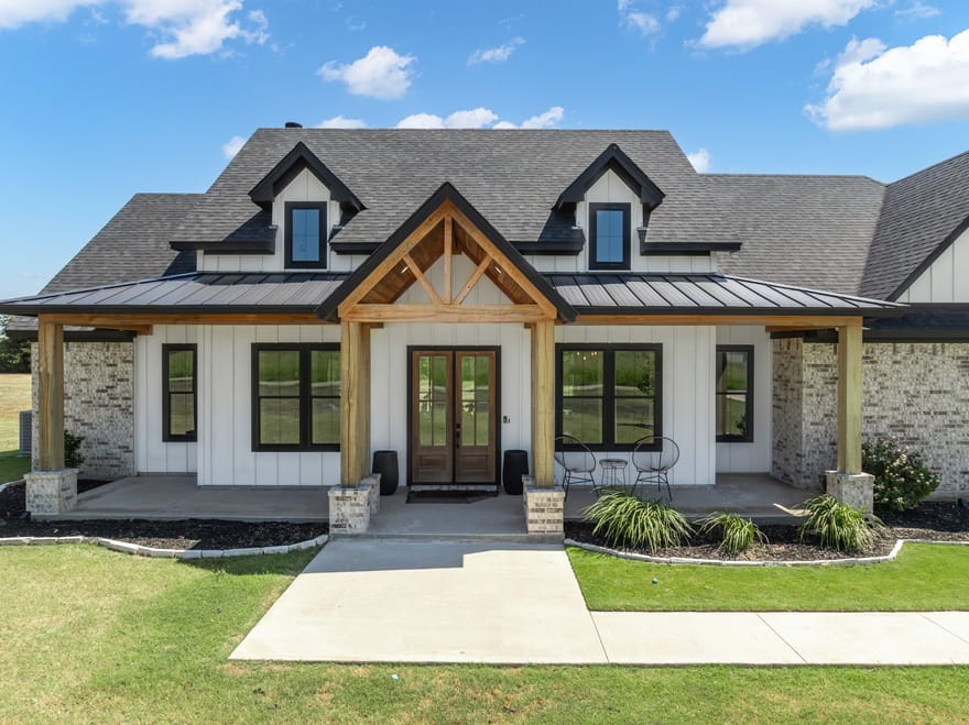 220 High Point Drive, Hillsboro, Texas