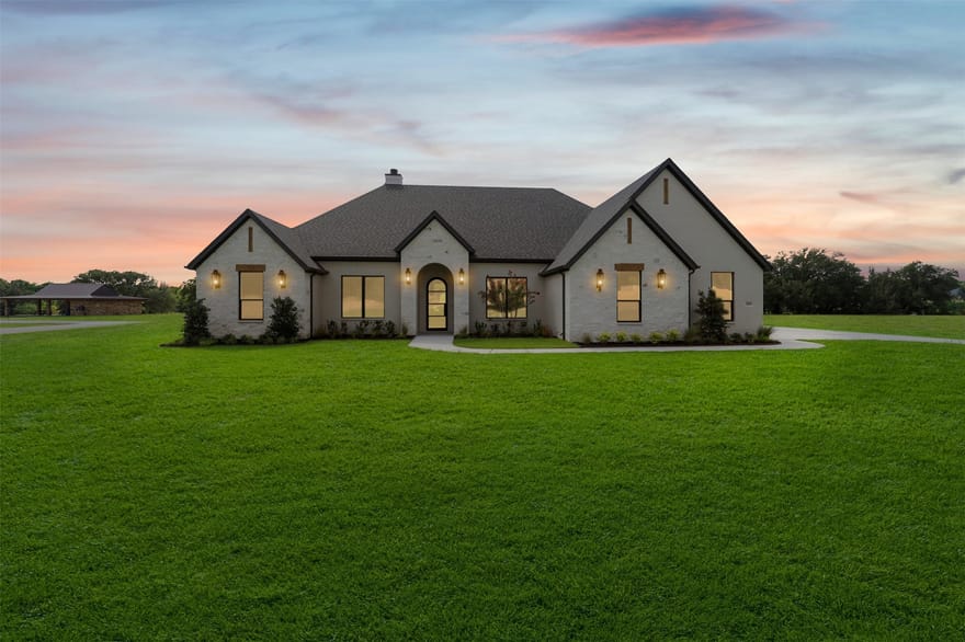 509 Acorn Trail, Granbury, Texas
