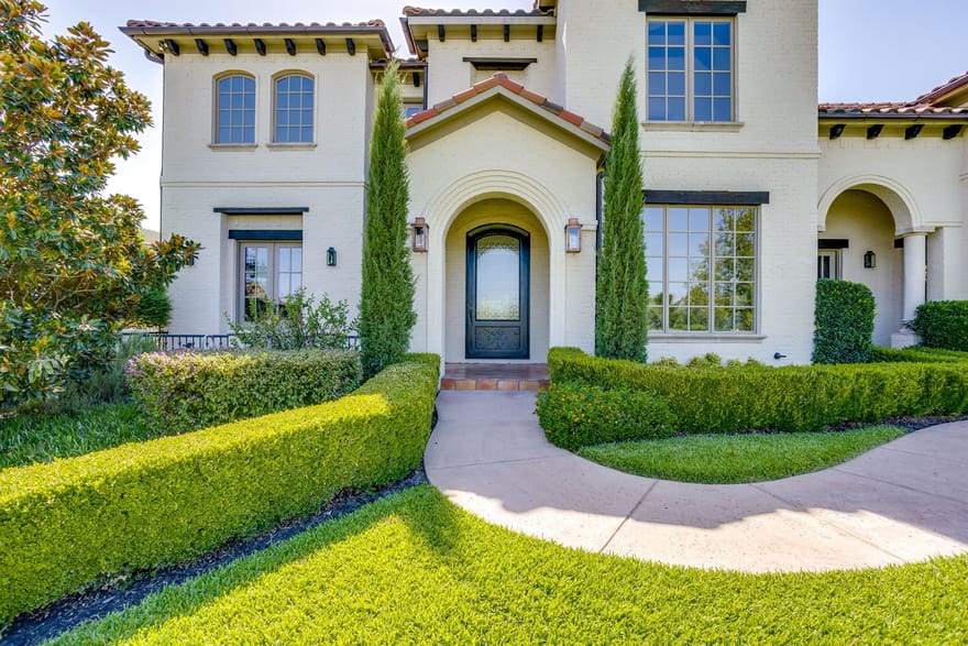 4648 Palencia Drive, Fort Worth, Texas