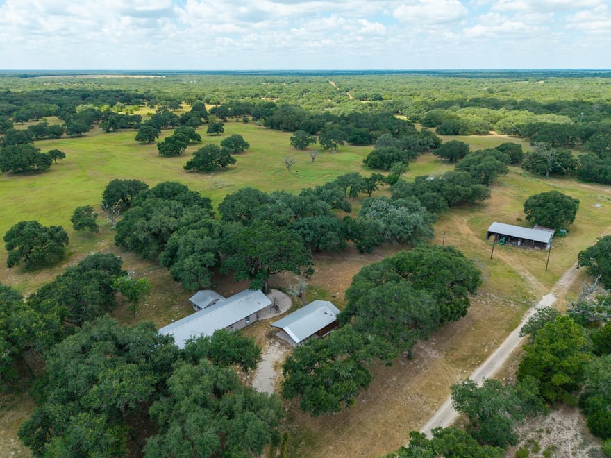 10338 Fm 2437, Hallettsville, Texas