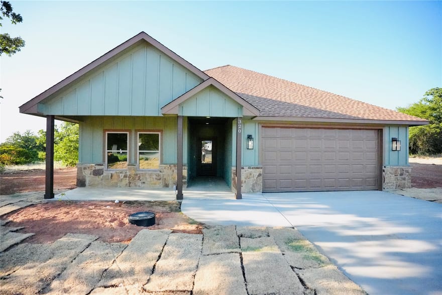 320 Summit Drive, Mineral Wells, Texas