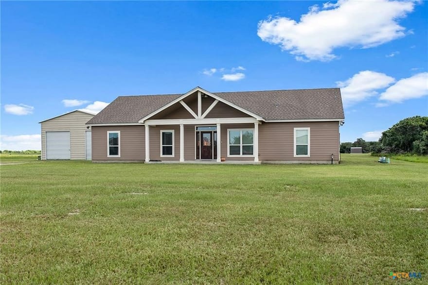 50 Dewberry Lane, Seadrift, Texas