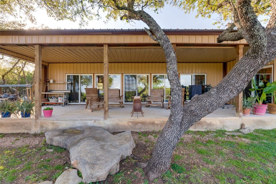 1261 Park Road, Lampasas, Texas