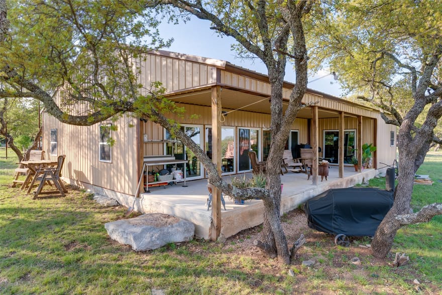 1261 Park Road, Lampasas, Texas