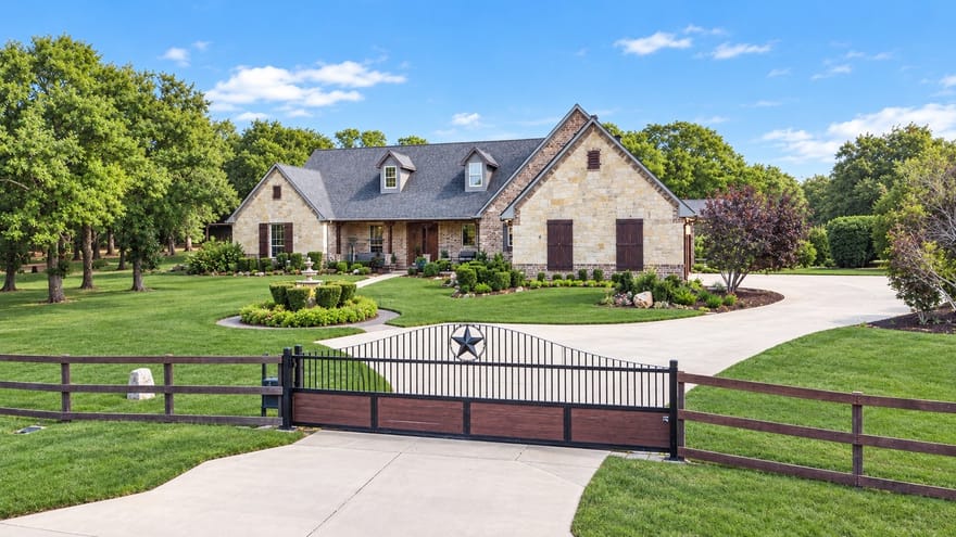 1684 Blevins Drive, Keller, Texas