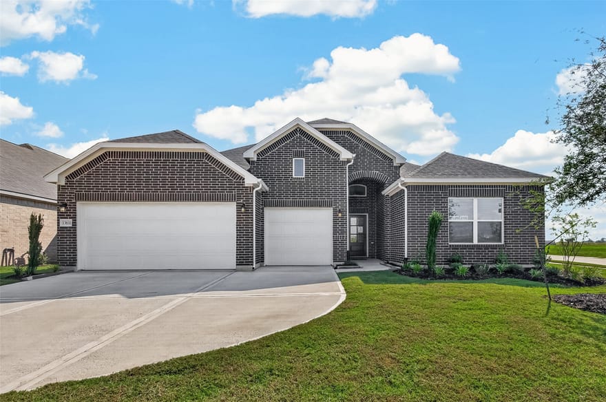 1061 Comal Trail, Dayton, Texas