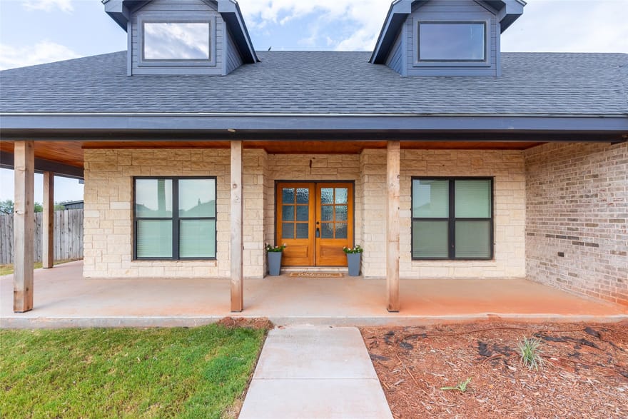 208 Ridge Road, Tuscola, Texas