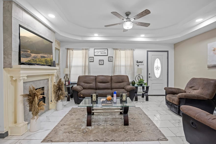 811 Ward Street, Marlin, Texas