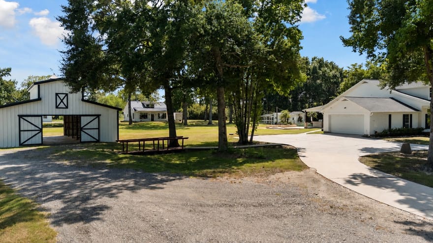 9915 Hufsmith Kuykendahl, Tomball, Texas