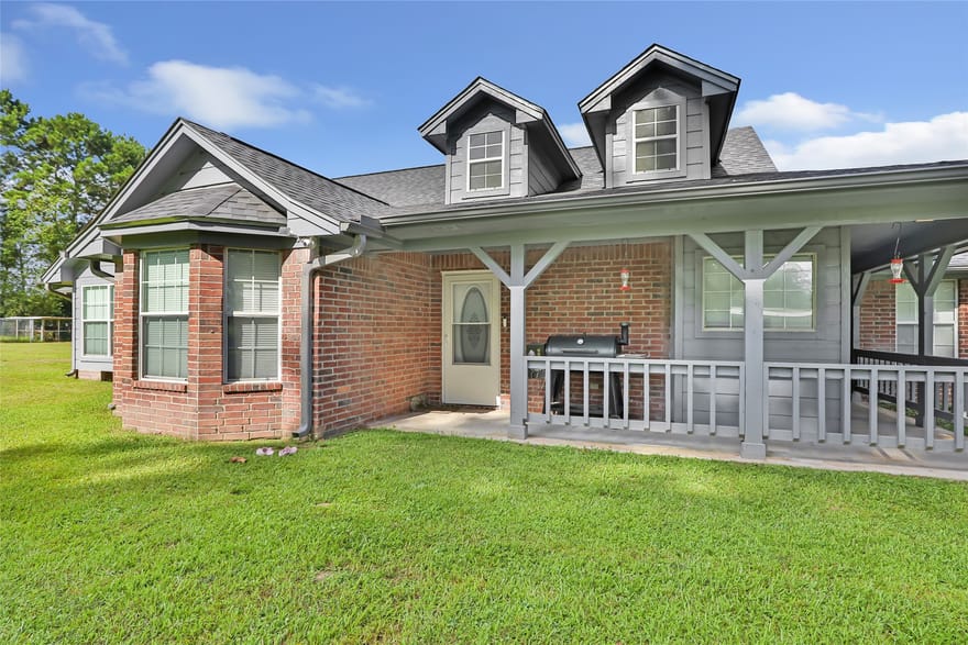 1415 County Road 2291, Cleveland, Texas