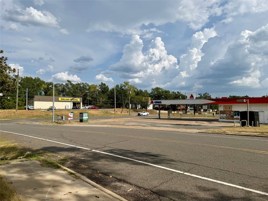 430 Washington Avenue, Mansfield, Louisiana