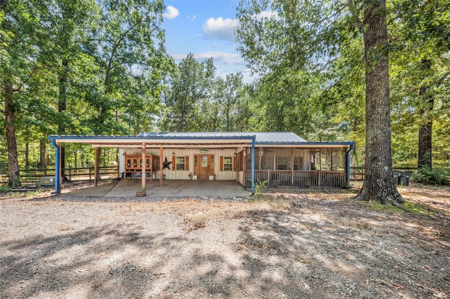 376 County Road 2008, Shelbyville, Texas