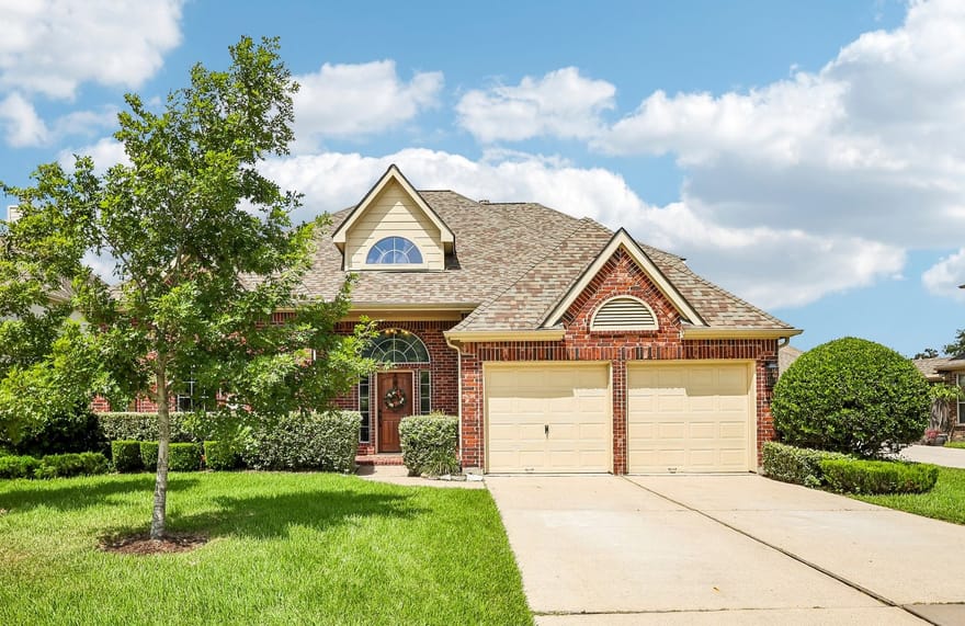 3914 Conroe Lake Court, Pearland, Texas