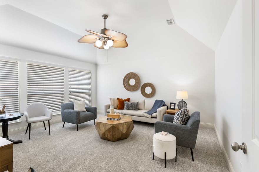 10909 Chriswood Drive, Crowley, Texas