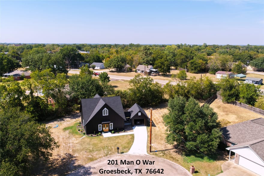 201 Man-o-war, Groesbeck, Texas