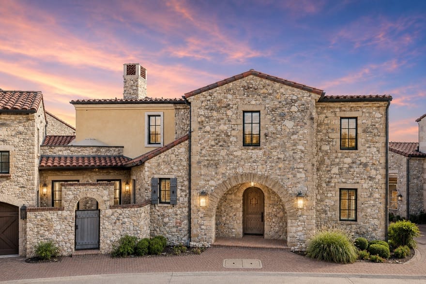 9 Catalonia Drive, Westlake, Texas