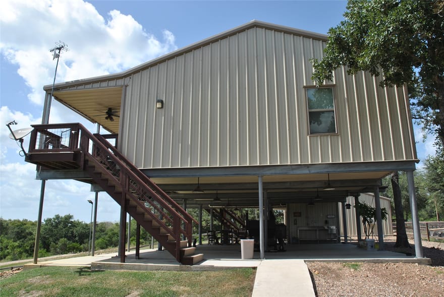 17377 Highway 87, Victoria, Texas