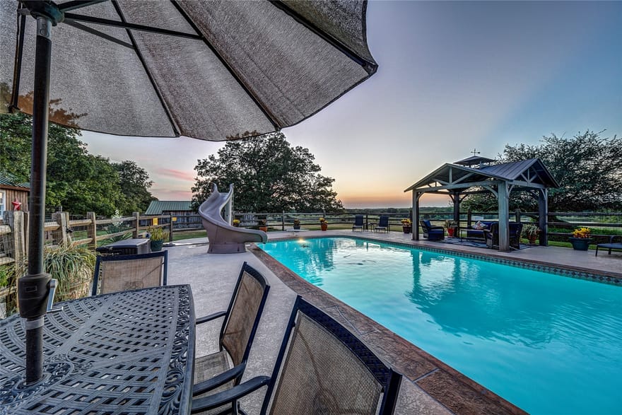 3112 Sunset School Road, Sunset, Texas