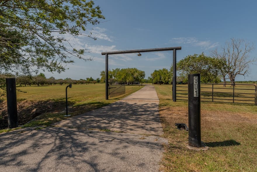 901 Casey Street, Beaumont, Texas
