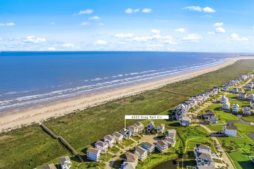 4223 King Rail Circle, Galveston, Texas