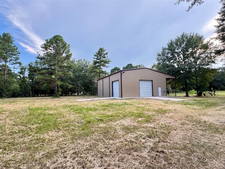 640 County Road 306, Cleveland, Texas