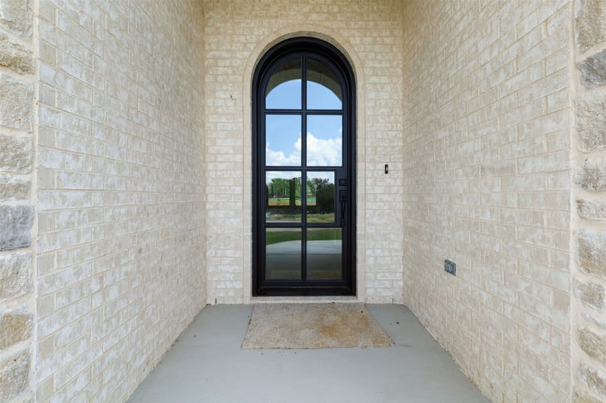 1656 Private Access 60200, Burleson, Texas