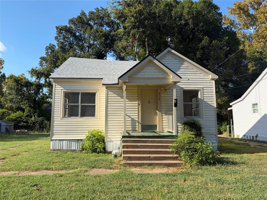 212 E Elmwood Street, Shreveport, Louisiana