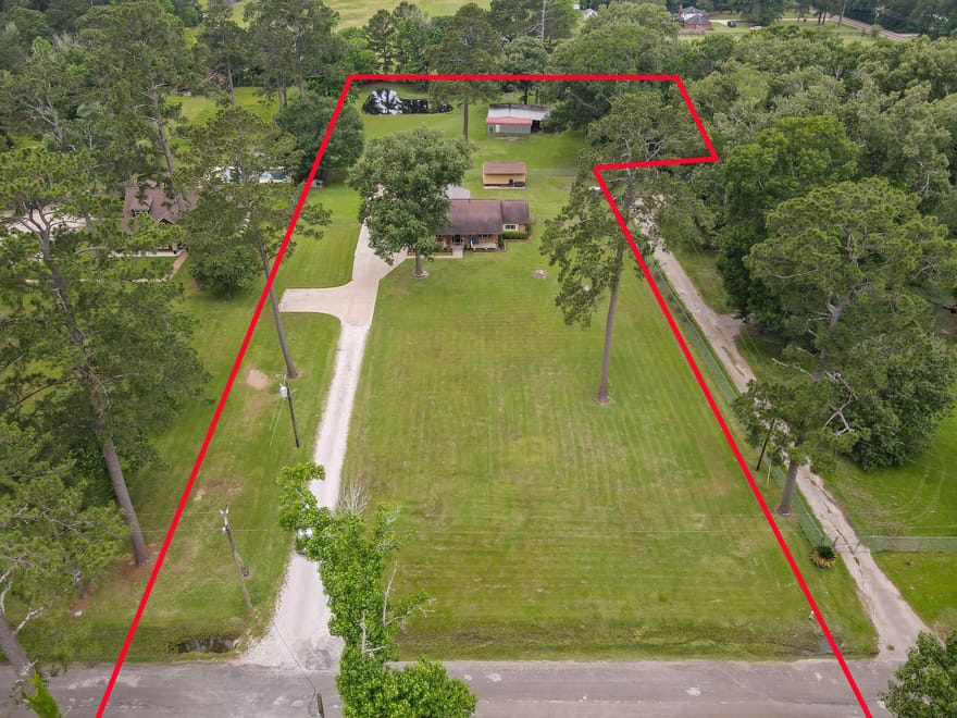 811 County Road 2267, Cleveland, Texas