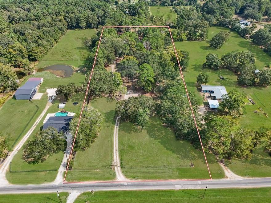 390 County Road 2230, Cleveland, Texas
