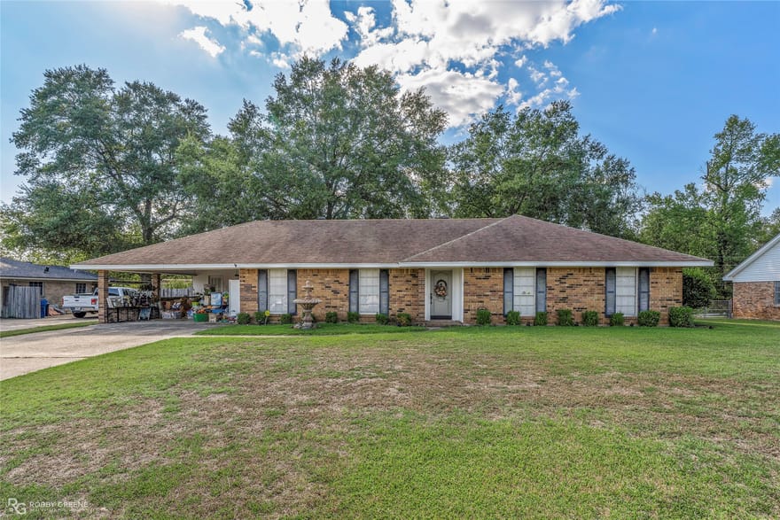 1313 Evergreen Drive, Minden, Louisiana
