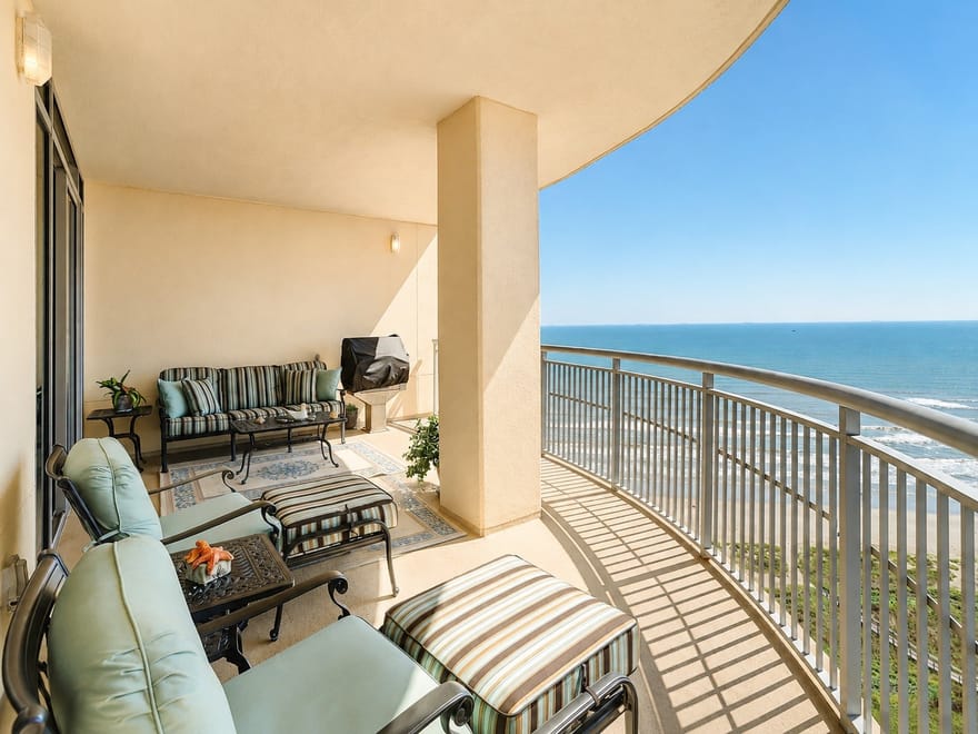 801 E Beach Drive, Galveston, Texas