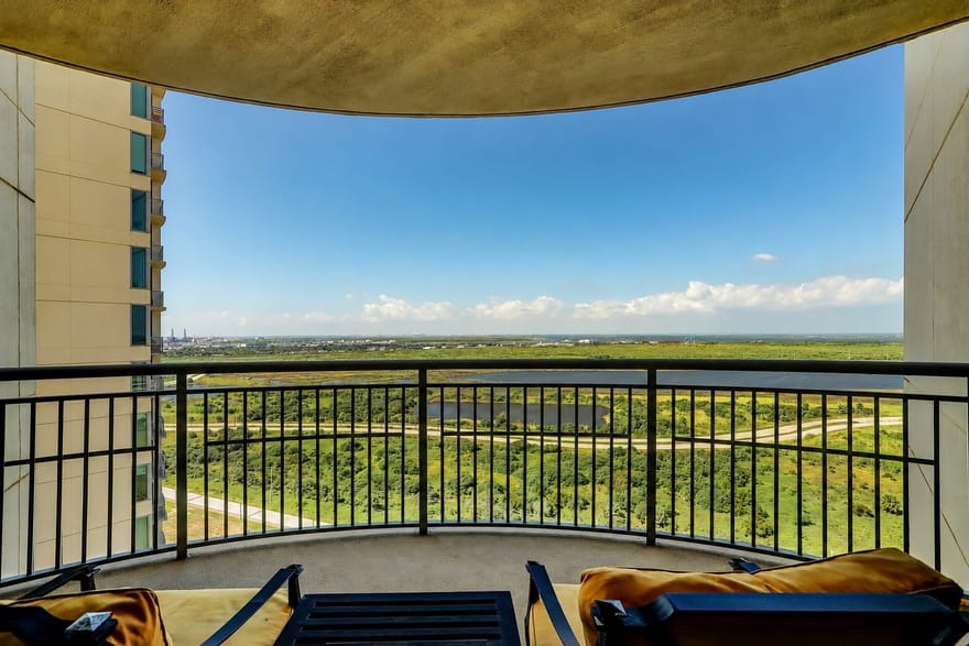 801 E Beach Drive, Galveston, Texas