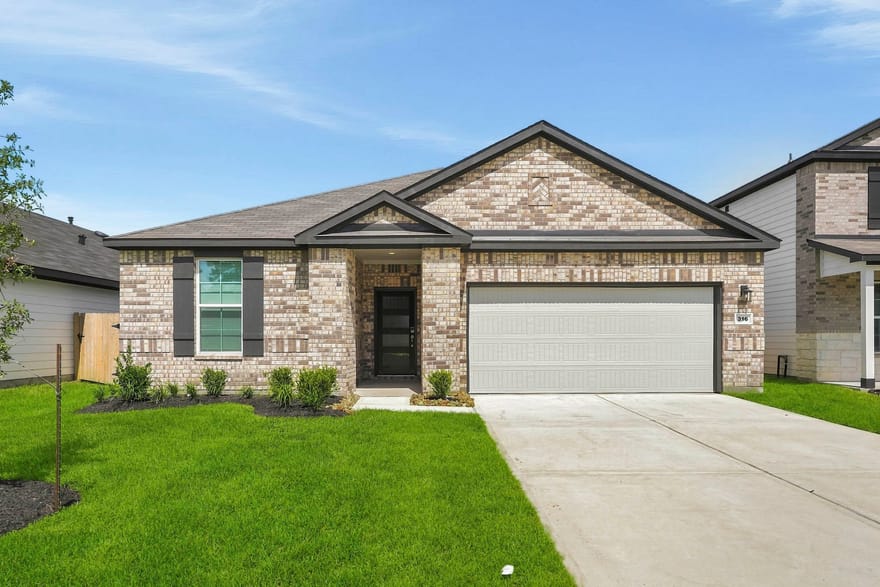 316 Tall Birch Drive, Hockley, Texas